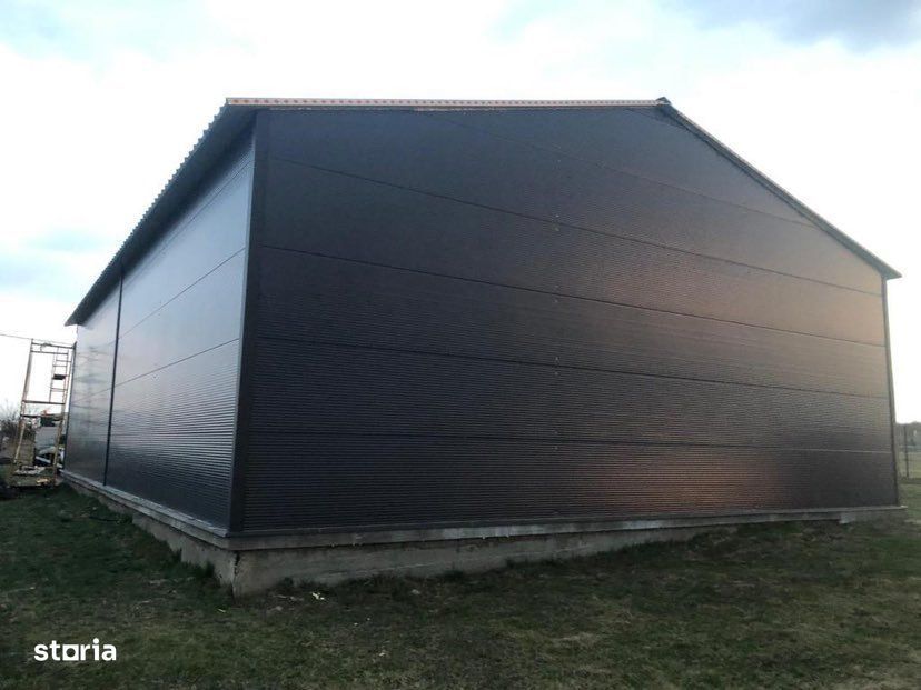 Hala cu teren zona Pacea