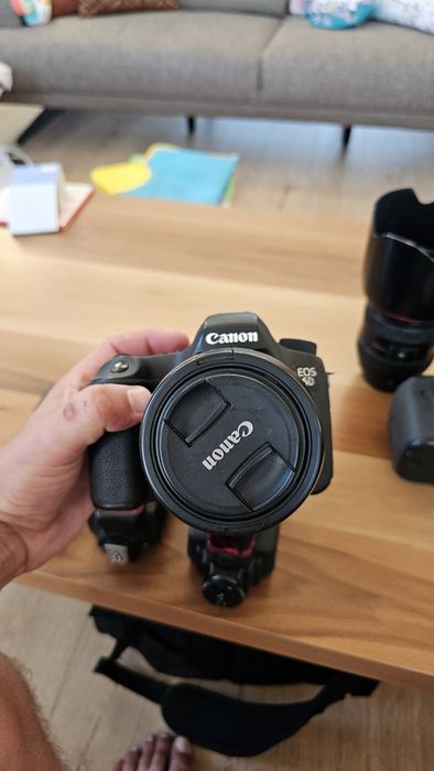 Vand aparate foto Canon 5d si 6d