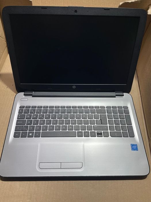 Laptop HP 15 Intel Celeron 15.6 HD 500gb/4gb