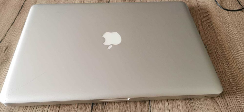 Macbook pro late 2008 а1286 15инча