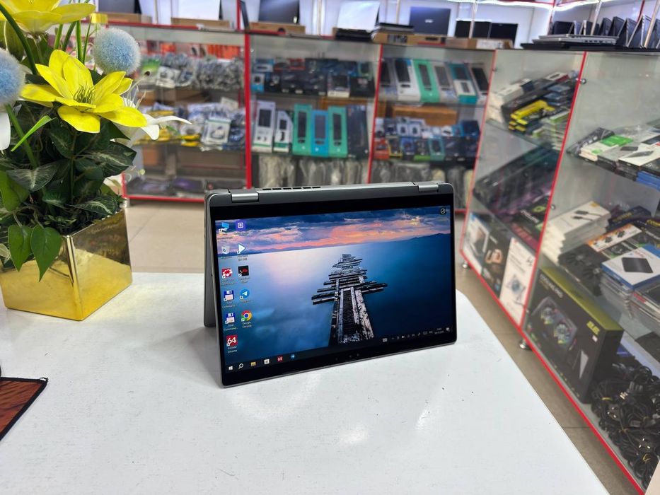 Dell Amerikanski X360 core i5-1335U ddr5 8/256 SSD holati ideal