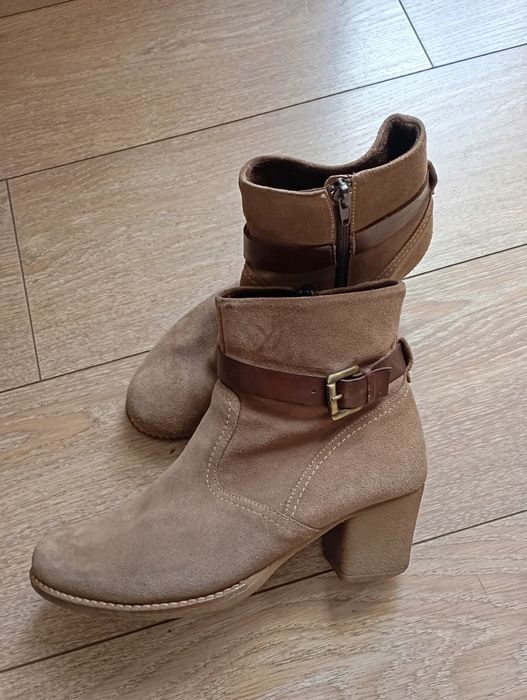 Боти 39 естествен велур