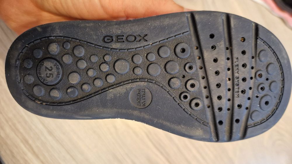Geox piele albi 25