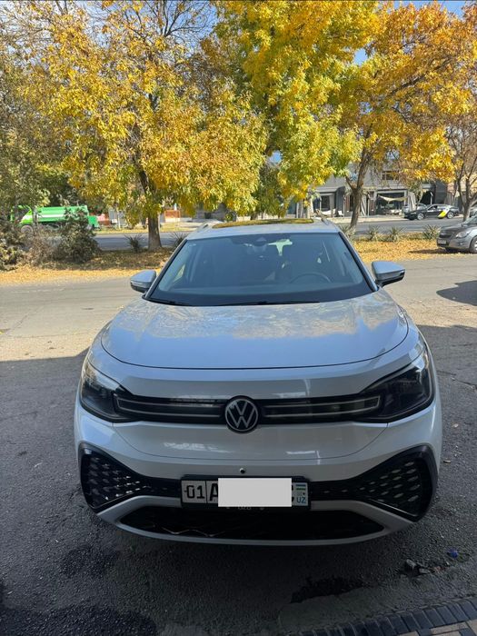 Volkswagen id6 crozz lite pro 600 km