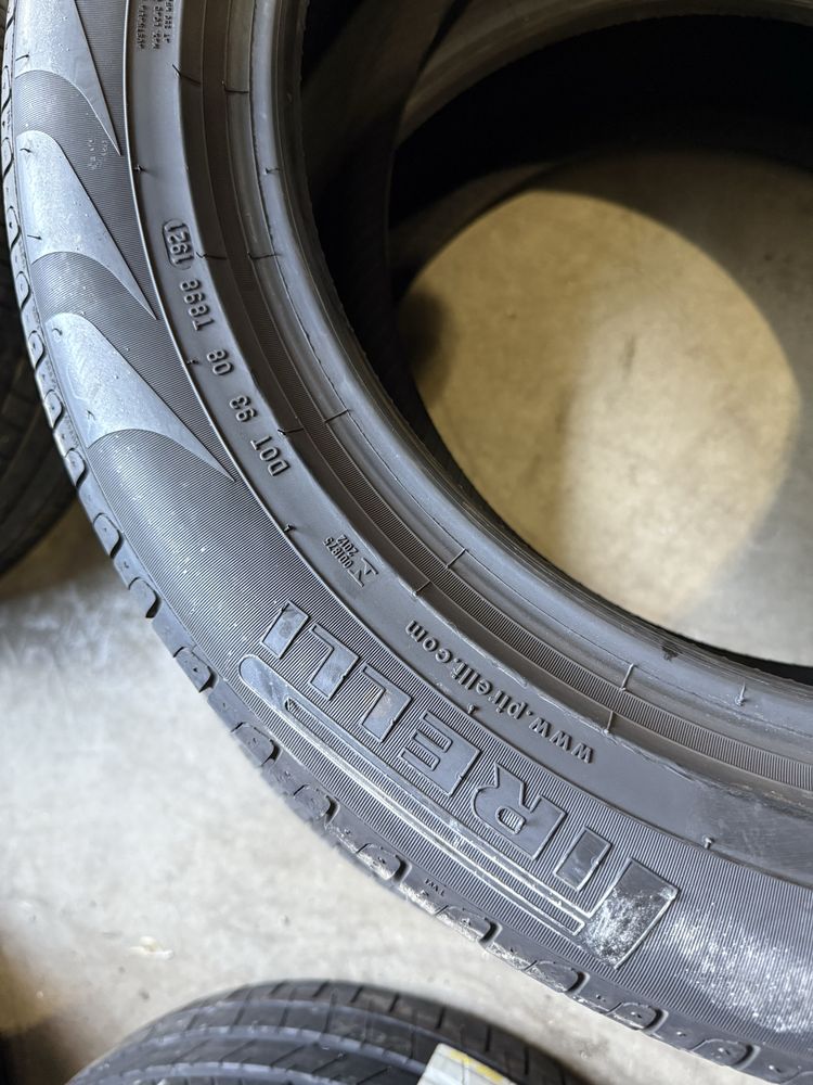 235/55/19 PIRELLI 4бр