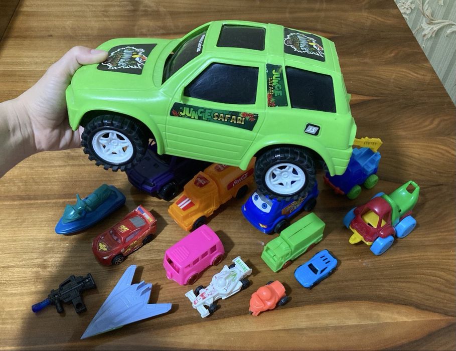 Продаю набор игрушек