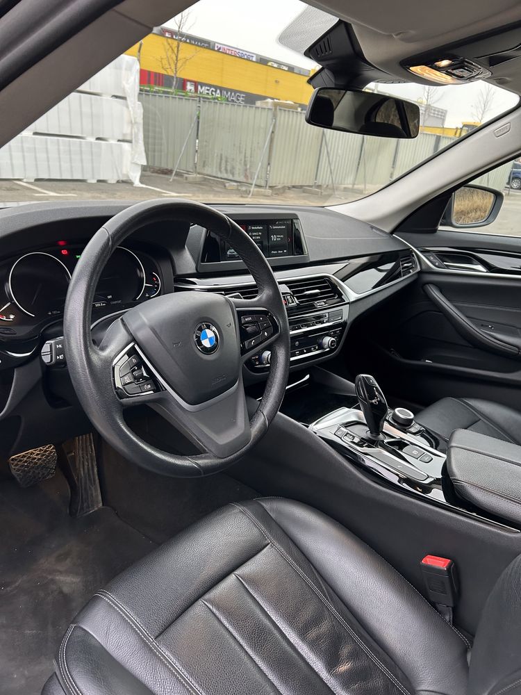 BMW Seria 5 530i xDrive 44.000 km