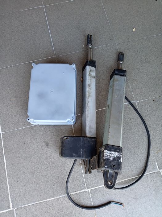 Sistem automatizare poarta, uși garaj