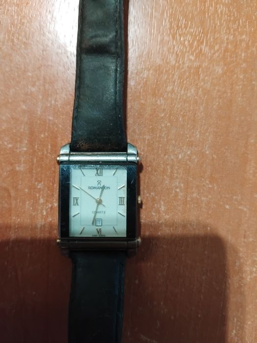 Стар часовник работещ