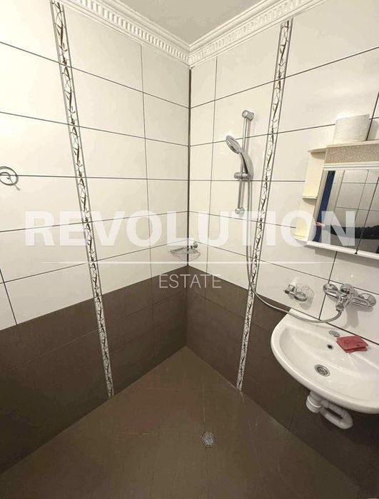 Дава се под наем Етаж от къща в Варна, Трошево - 80 кв.м за 375 € - Снимка #7