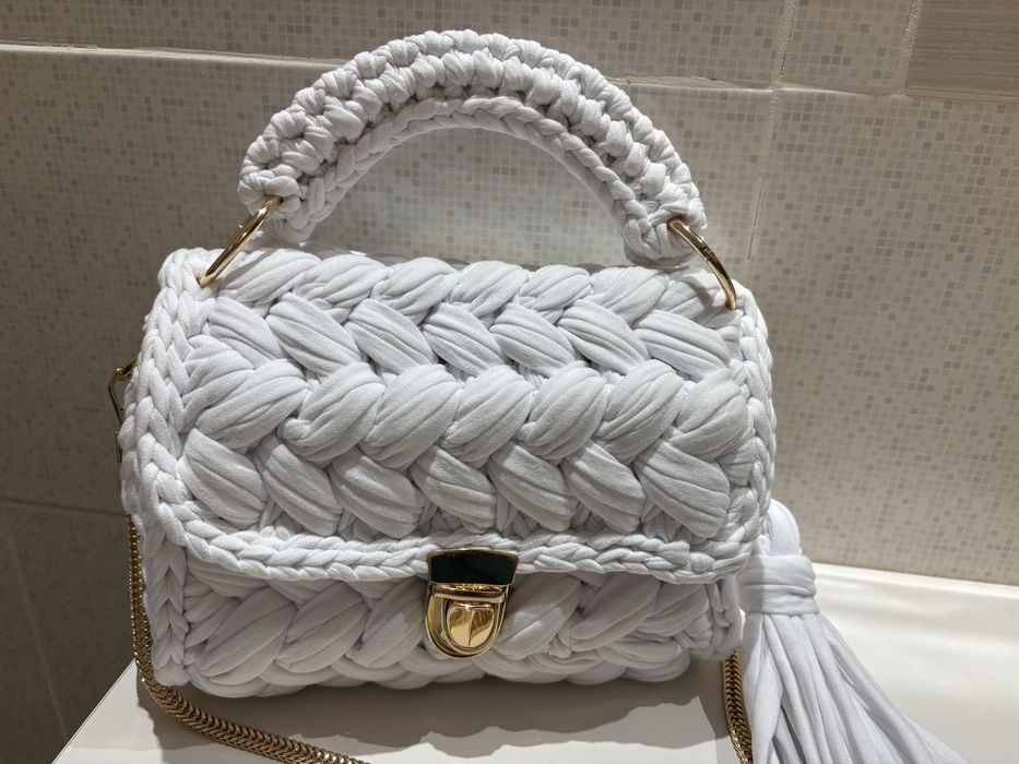 Poseta realizata handmade