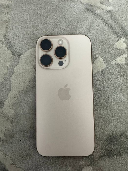 iPhone 16 pro desert 256 sim