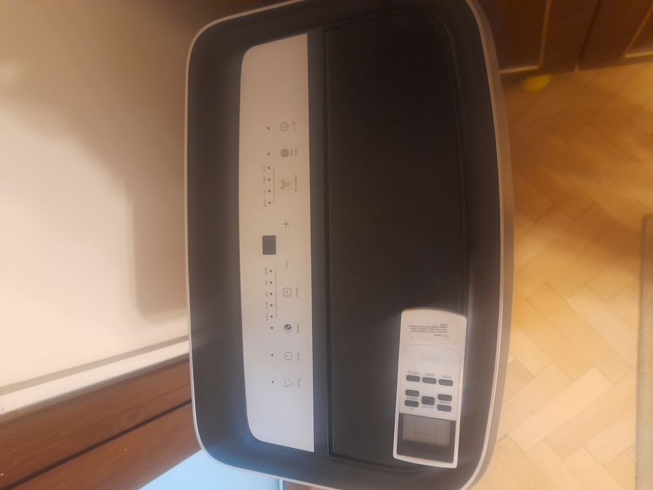 AEG мобилен климатик