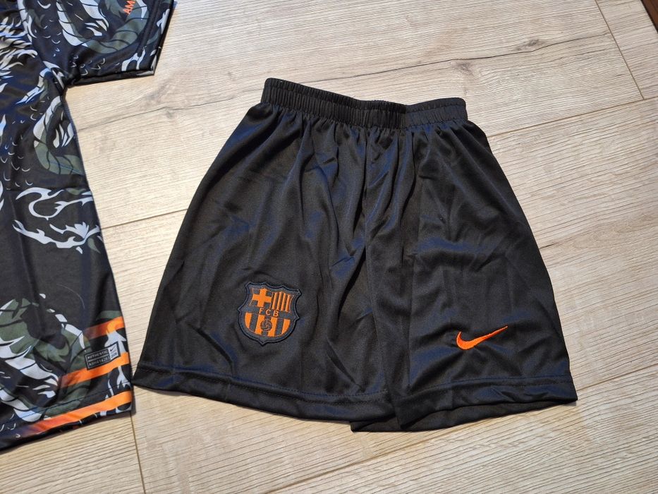 Детски екип на Барселона #Ламин Ямал #10# специално издание!