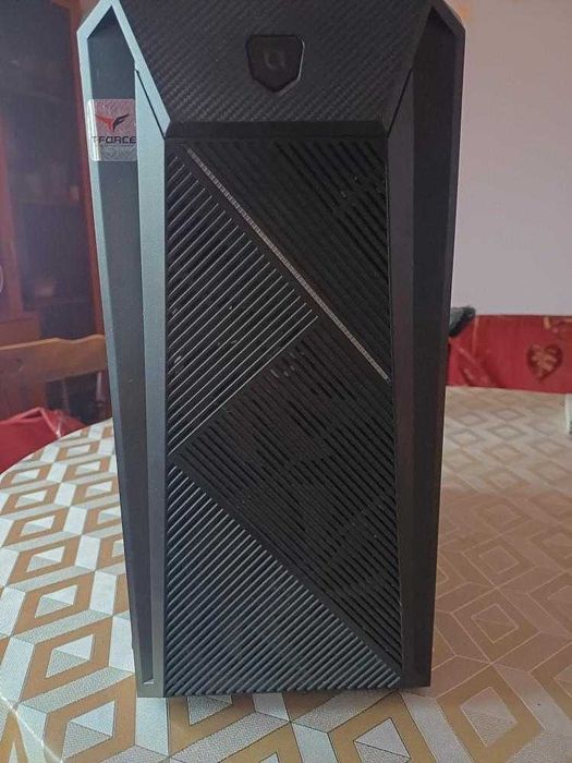 Настолен компютър