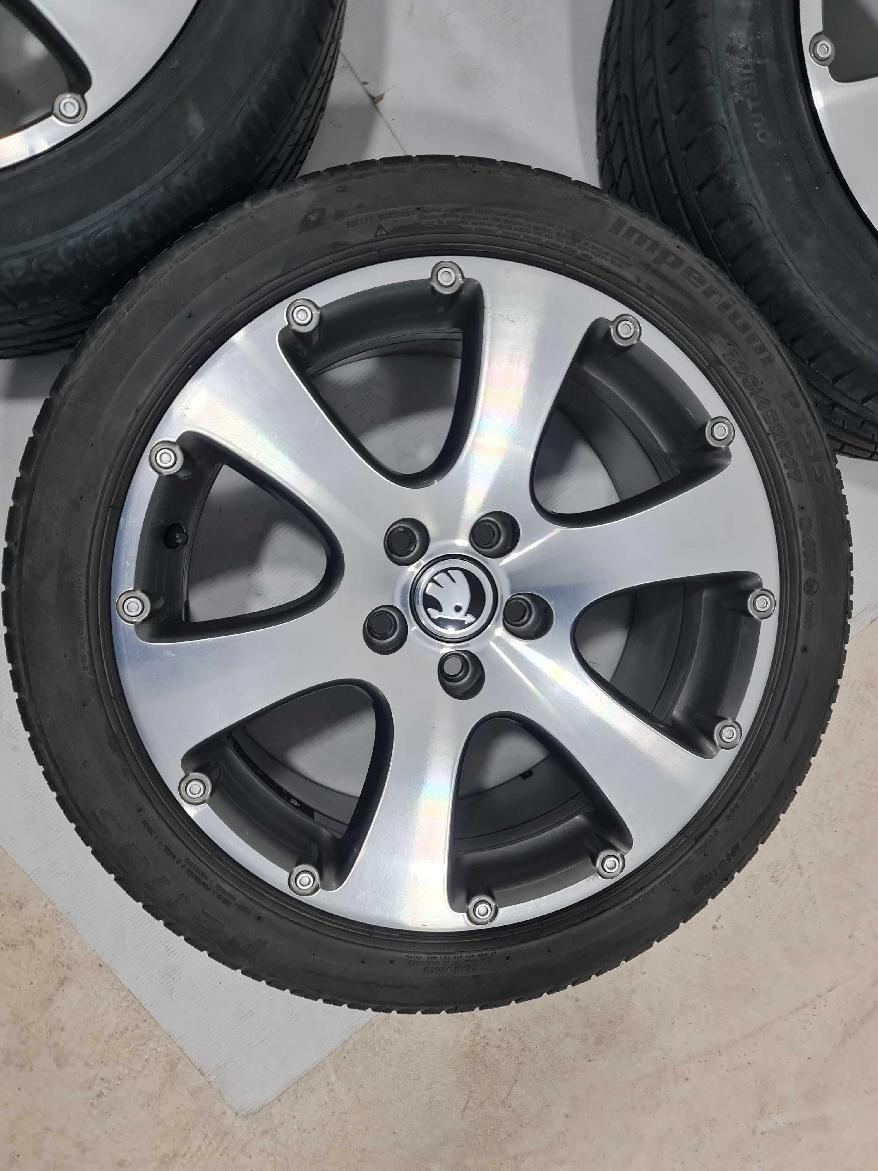 Jante 17 OEM Skoda Octavia Superb Yeti in 2 latimi