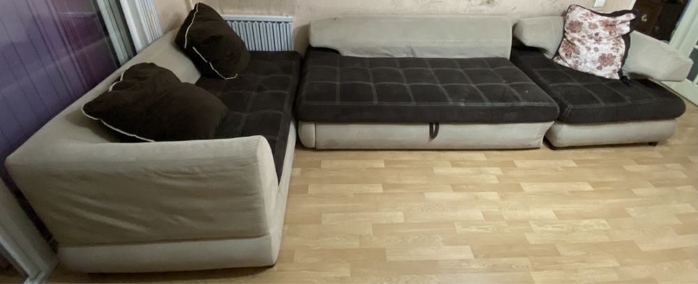 Продам диван в гостиную
