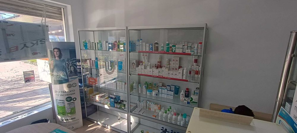 Работеща аптека под наем – гр. Белослав, център