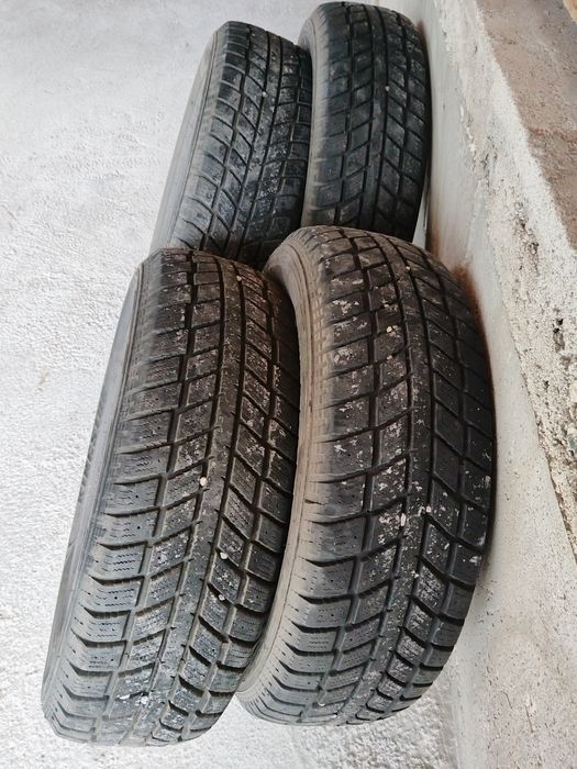 Зимни гуми 235 65 17 Kingstar.Winter radial