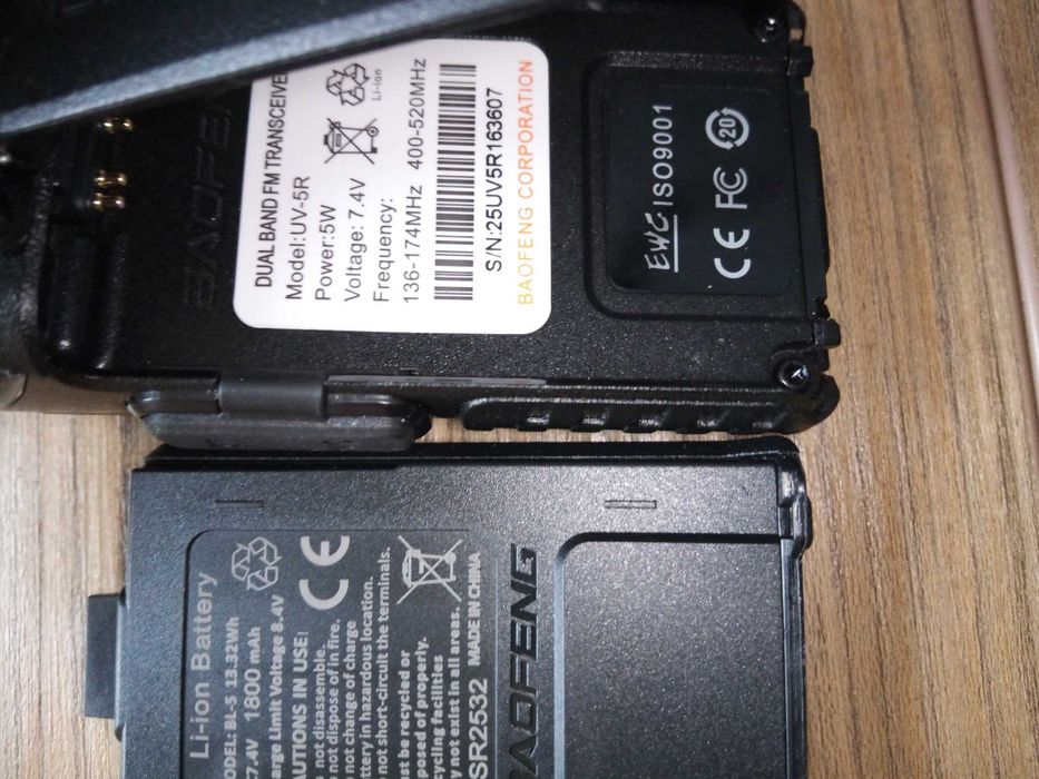 stație baofeng uv-5r noua emisie/receptie PMR