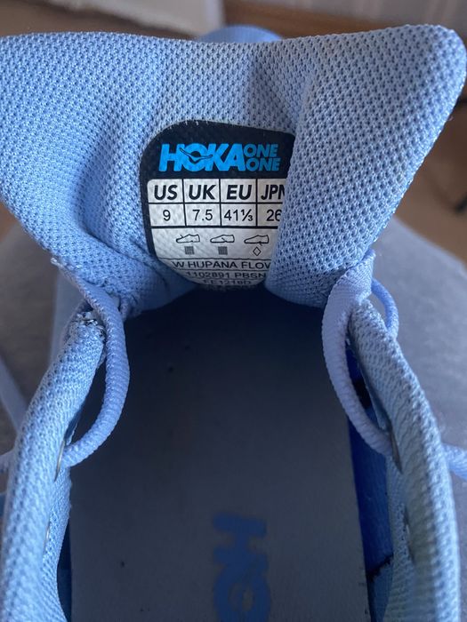 Маратонки Hoka one one