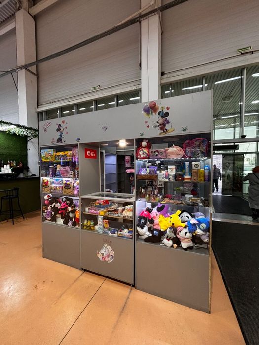 Продам оборудование, готовый бизнес в 33 мкр гипермаркет Дина