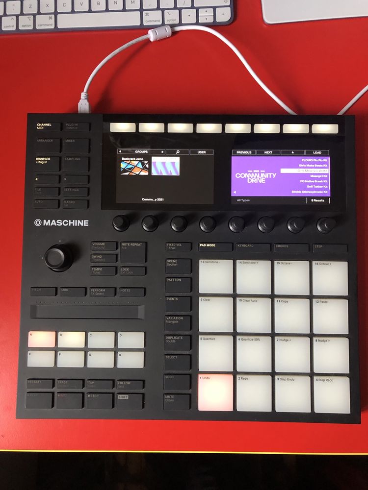 Maschine MK3 Native instruments дръм машина