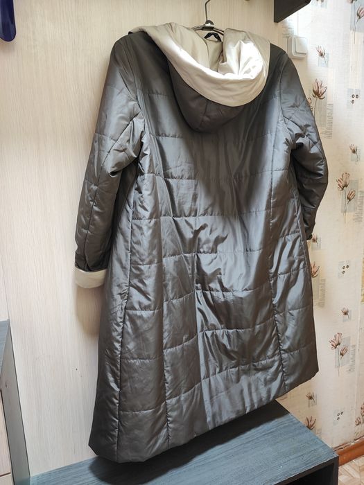 Продам куртку осеннюю