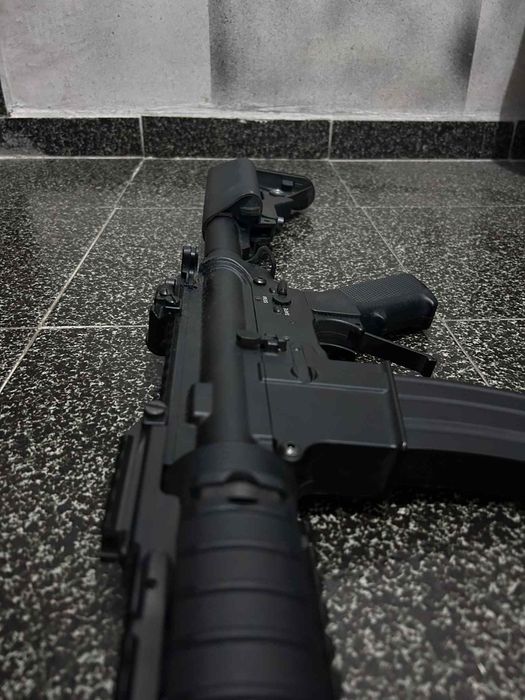 Еърсофр/Airsoft карабина: M4 (all metal).