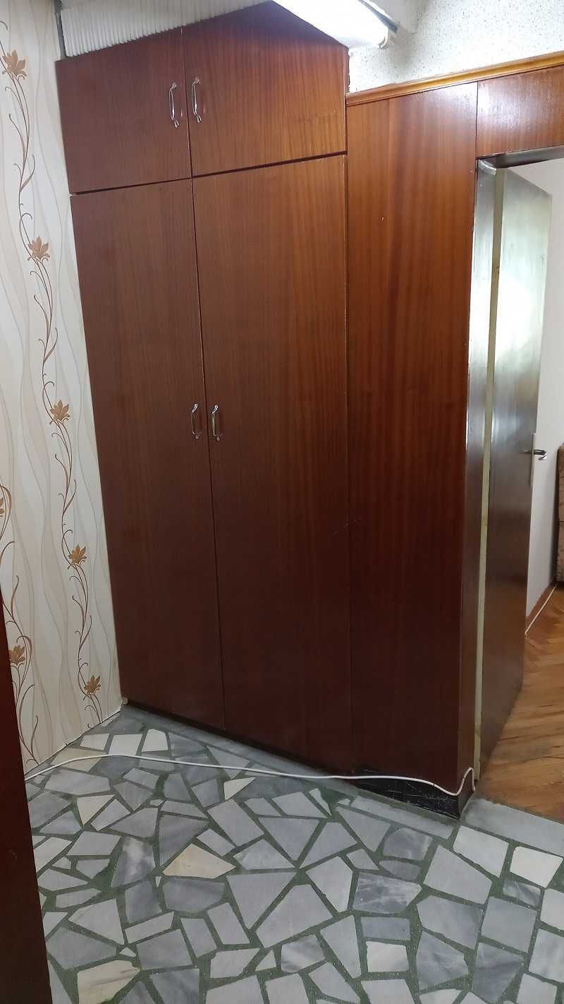 Тухлен апартамент за продан / Идеален център