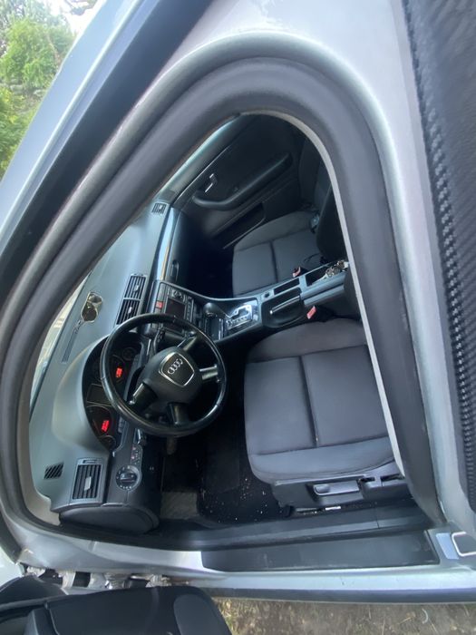 Vand sau schimb audi a4