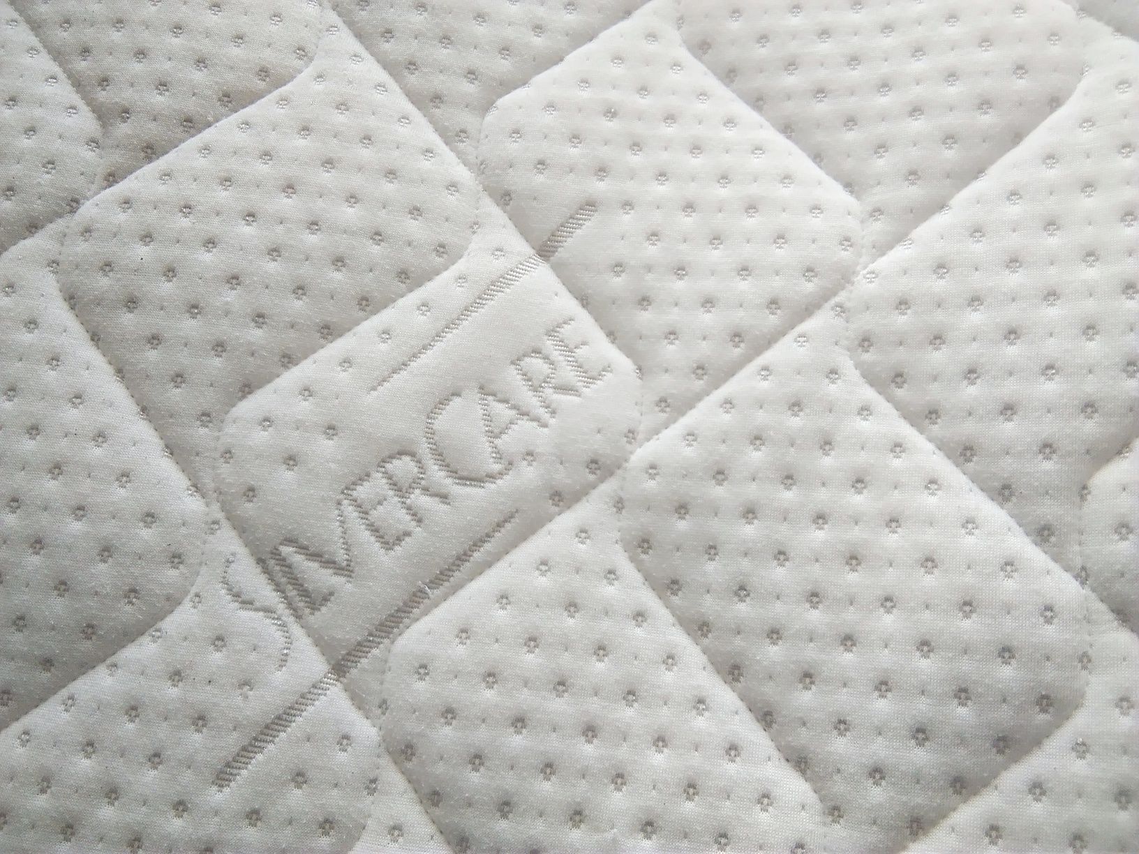 Двулицев топ матрак  Silver care 90/200 см.