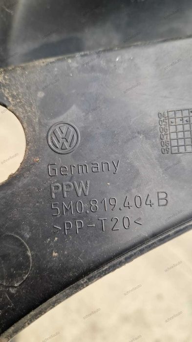 Grila stergator VW Golf 5 plus cod 5M0 819 403 B / 5M0 819 404 B