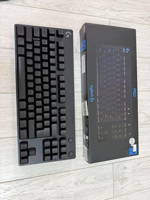 Клавиатура Logitech G pro
