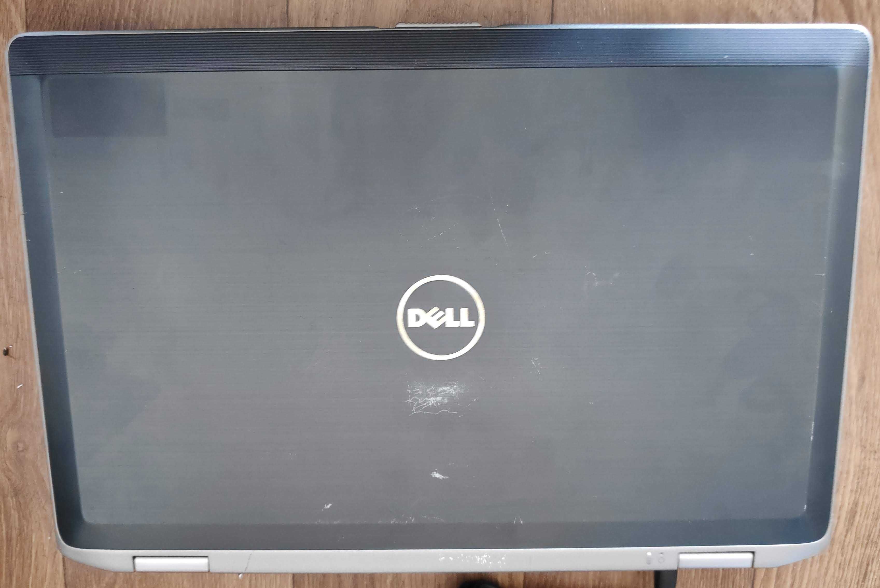 Лаптоп 15.6 DELL LATITUDE E6520 Intel Core i7