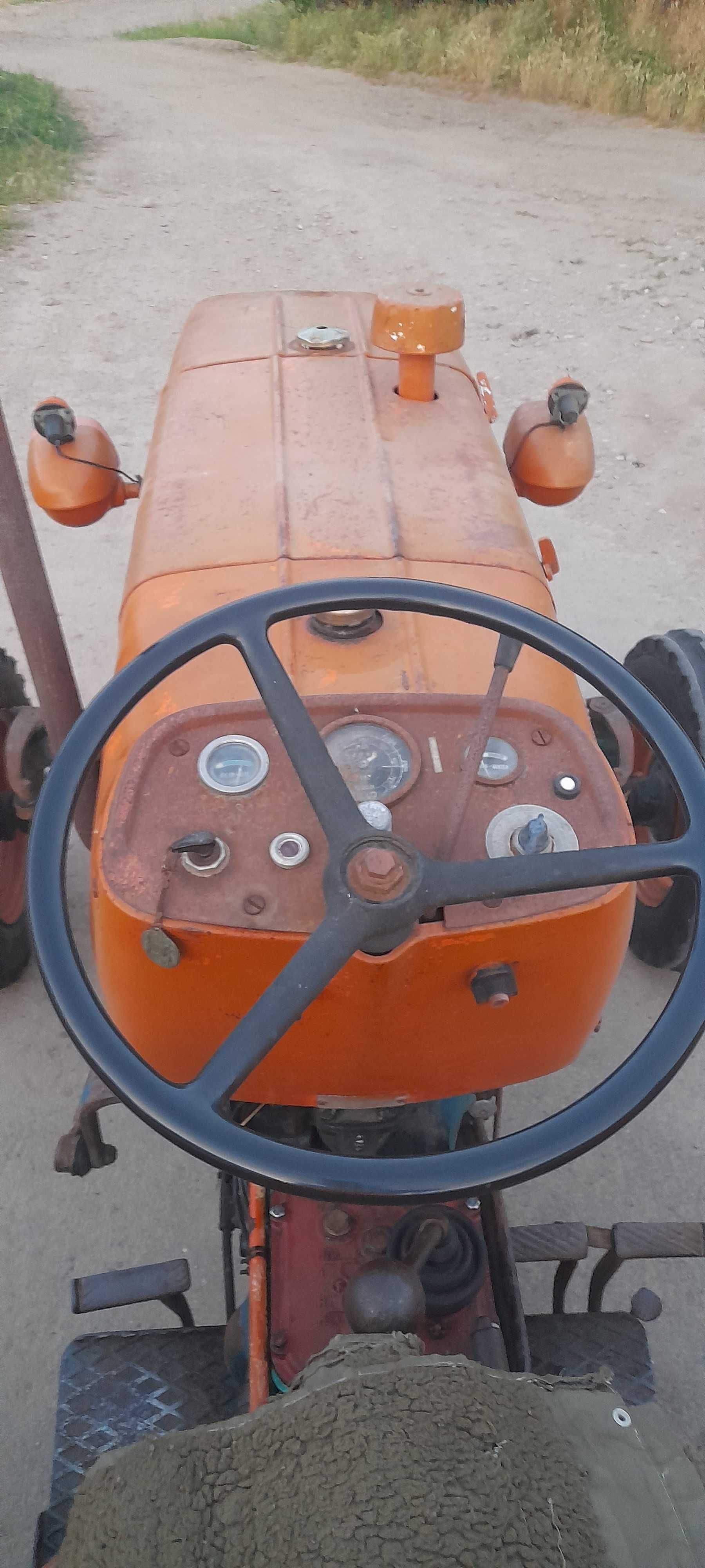 Tractor fiat 45cp