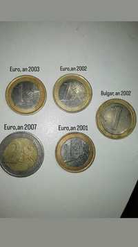 Vând 4 monede euro și una bulgară