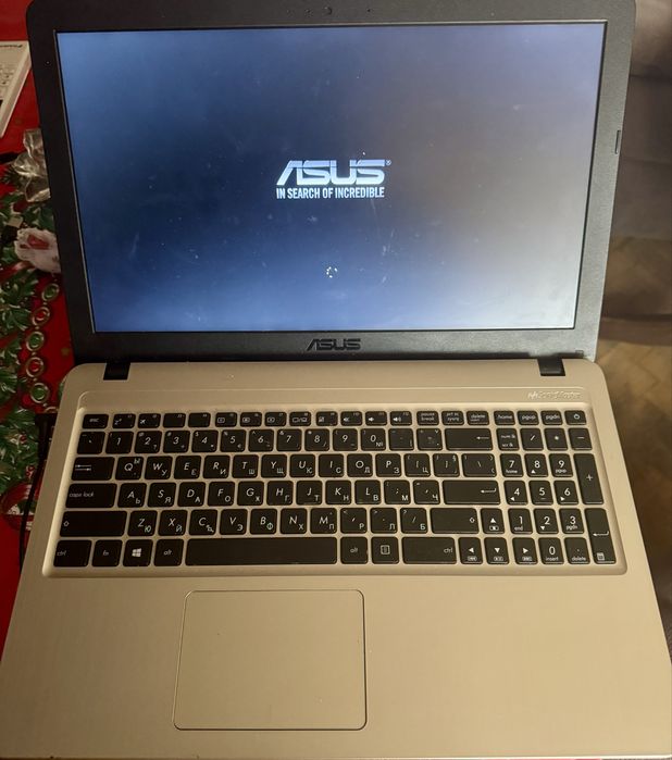 Лаптоп ASUS X540NV