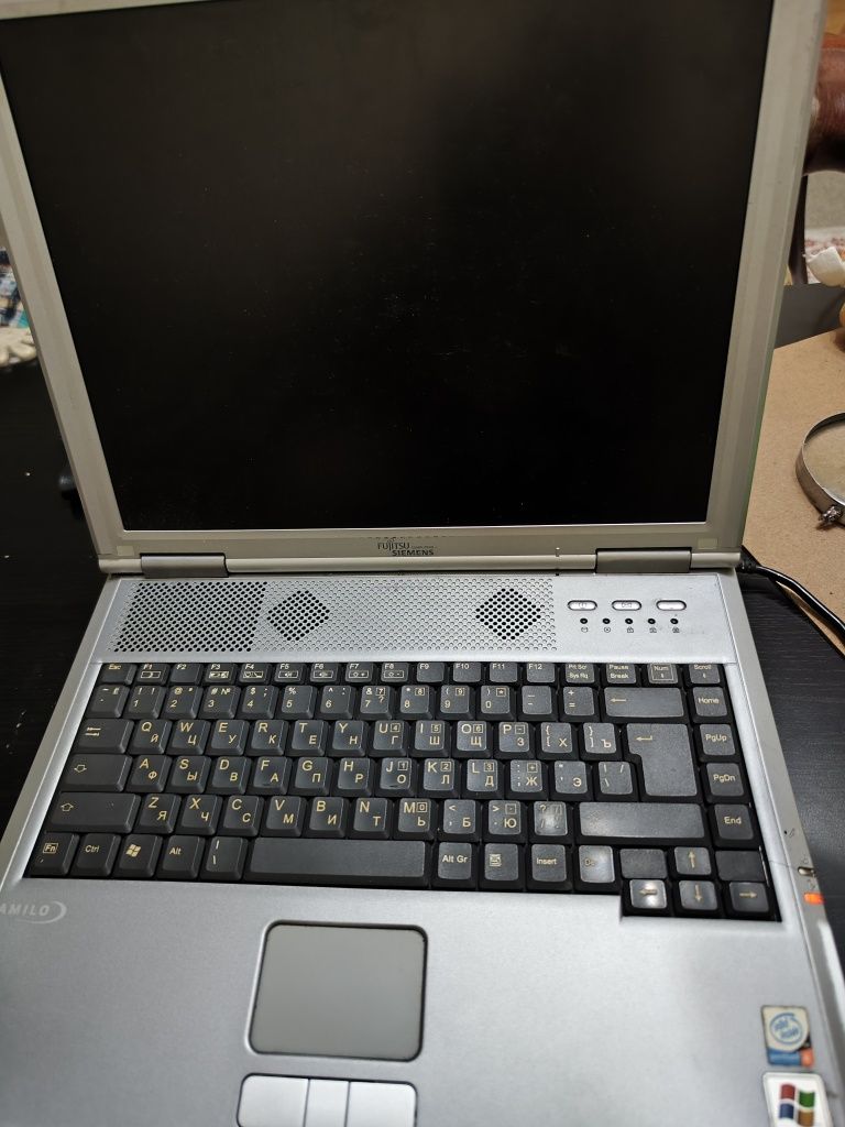 Продам ноутбук Fujitsu Siemens Amilo D7830