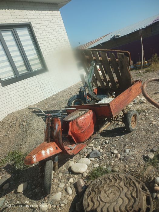 Мотороллер Муравей