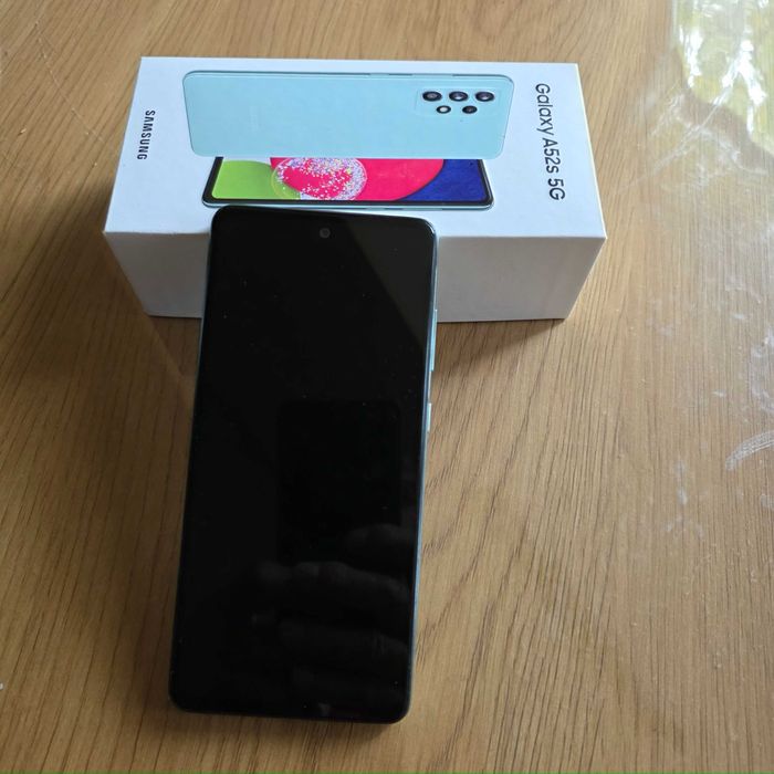 Samsung Galaxy A52s 5g перфектно работи