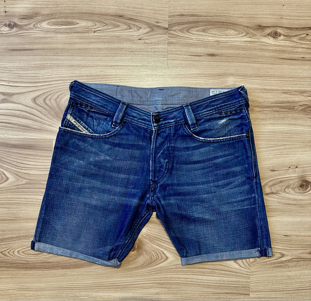 Purewhite,Antony Morato,G-Star Raw,M.O.D,Scotch&Soda,Diesel,Superdry.