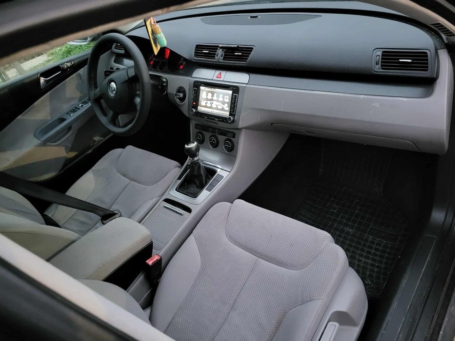 Vand urgent Volkswagen Passat b6 2.0 tdi
