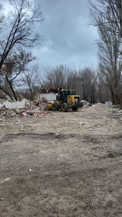 Демонтаж снос зданий домов дачи