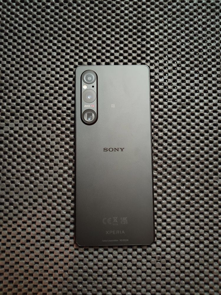 Sony Xperia 1V.. 12/256