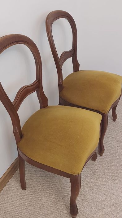 Set 2 scaune Louis Phillipe,lemn masiv, stare generala buna