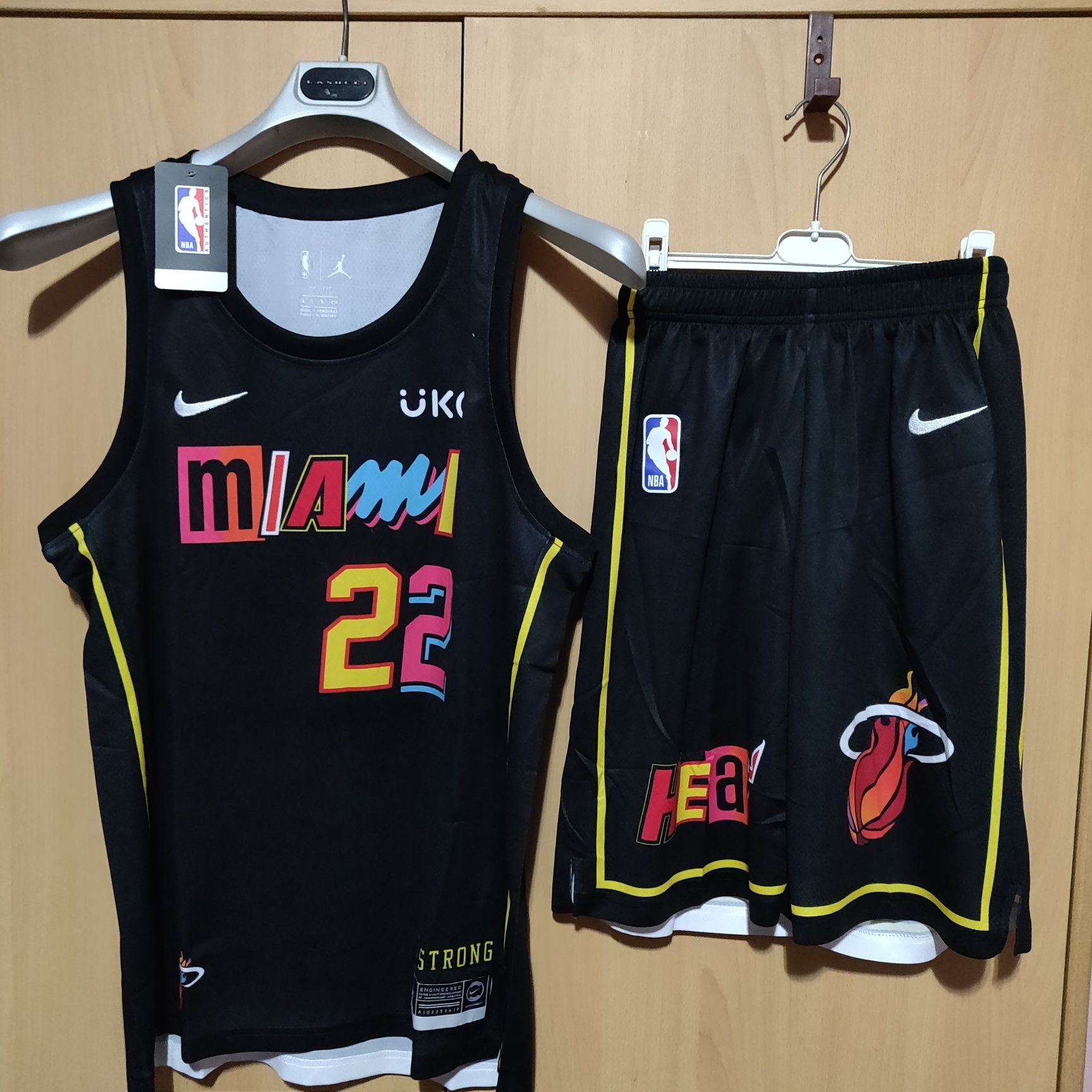 Compleu NBA Miami și Bulls