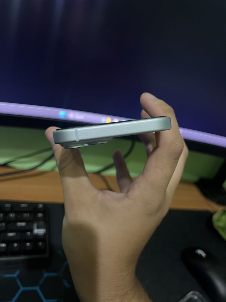 Iphone 15 128гб