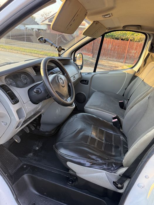 Opel Vivaro 2.0CDTI 114Cp 2009 +AC