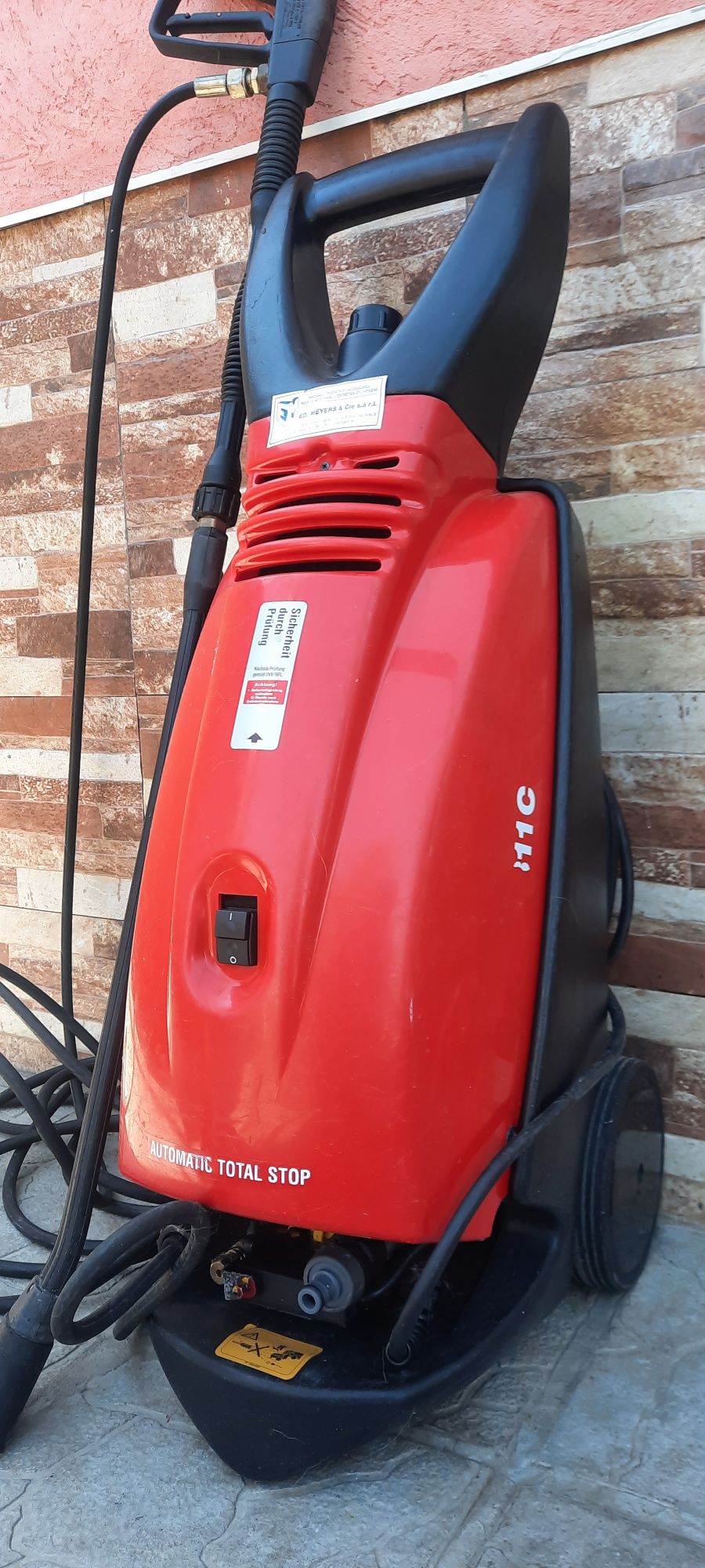 Машина за Отпушване на канали Oertzen 160bar 3.1kw220V